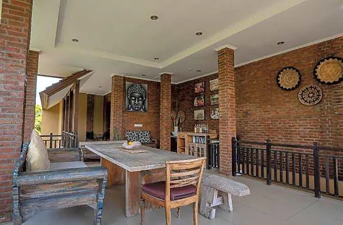 Wiras Village Hotel 4*