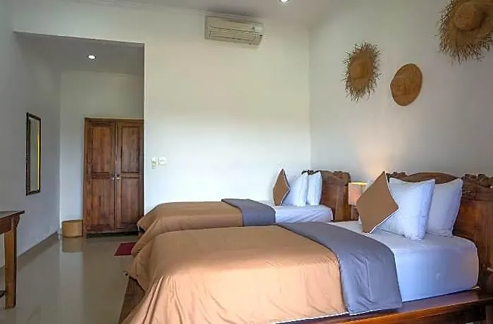 Wiras Village Hotel 4*